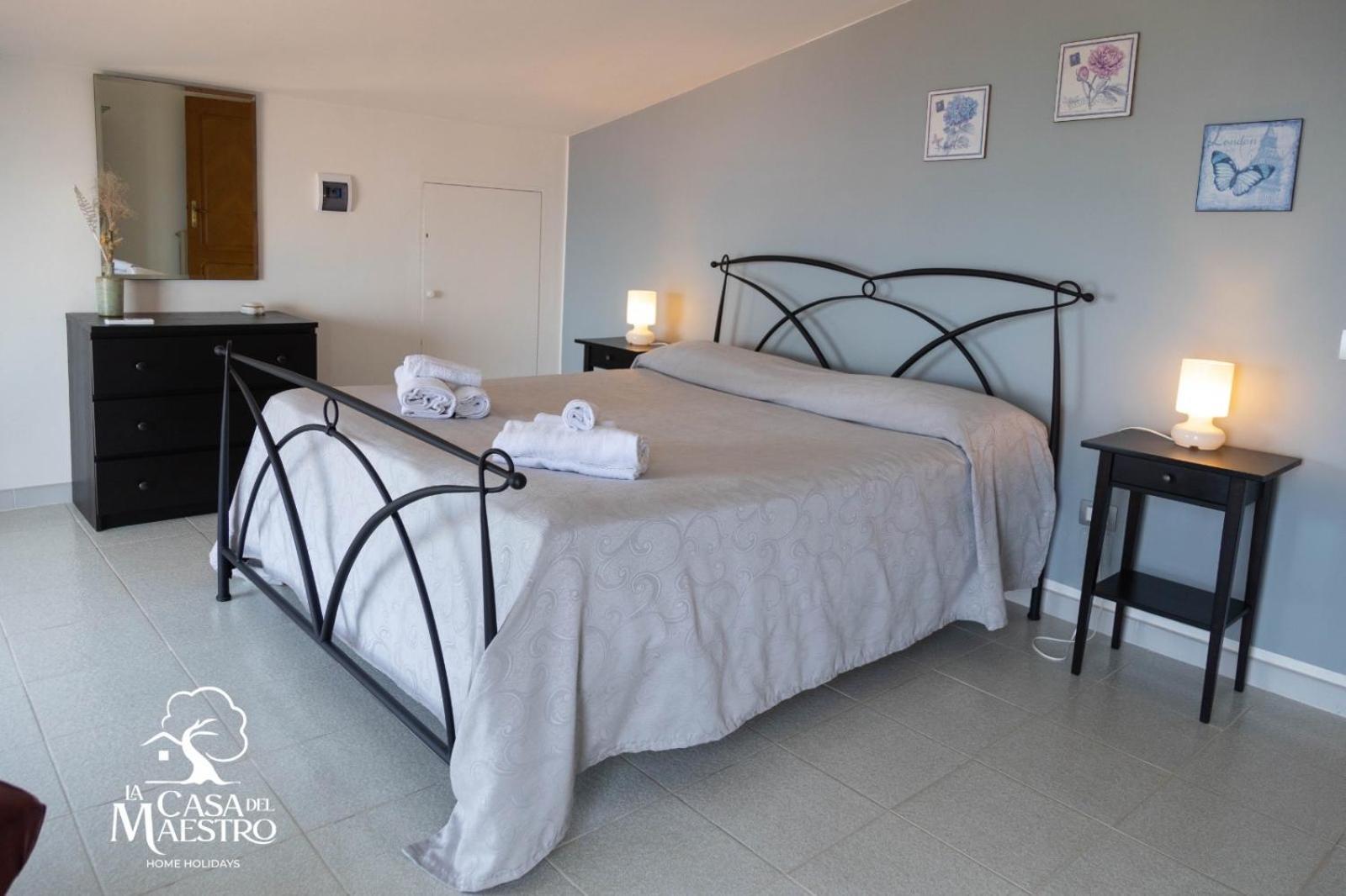 La Casa Del Maestro Attico Apartment Pisciotta Luaran gambar
