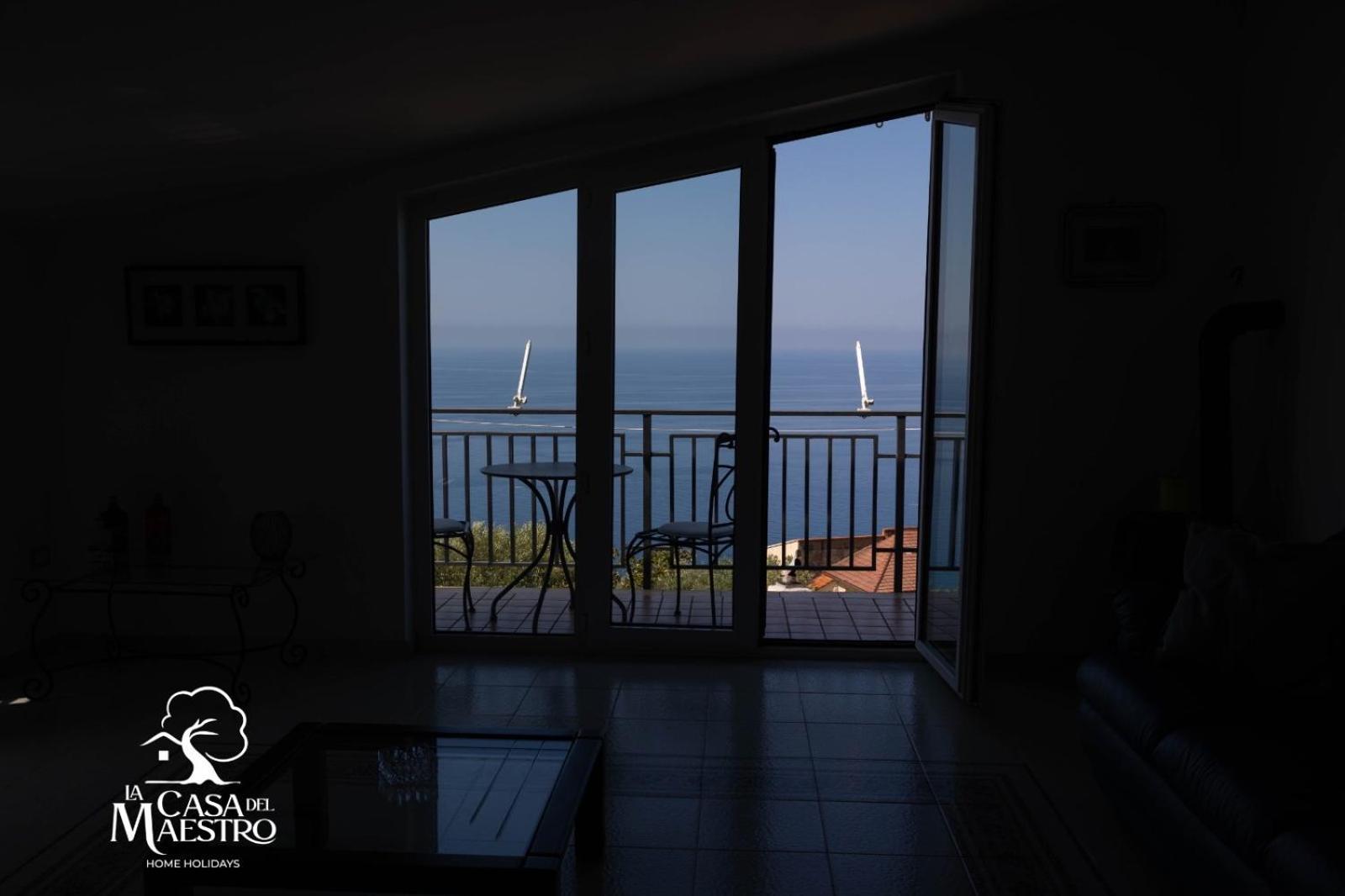 La Casa Del Maestro Attico Apartment Pisciotta Luaran gambar