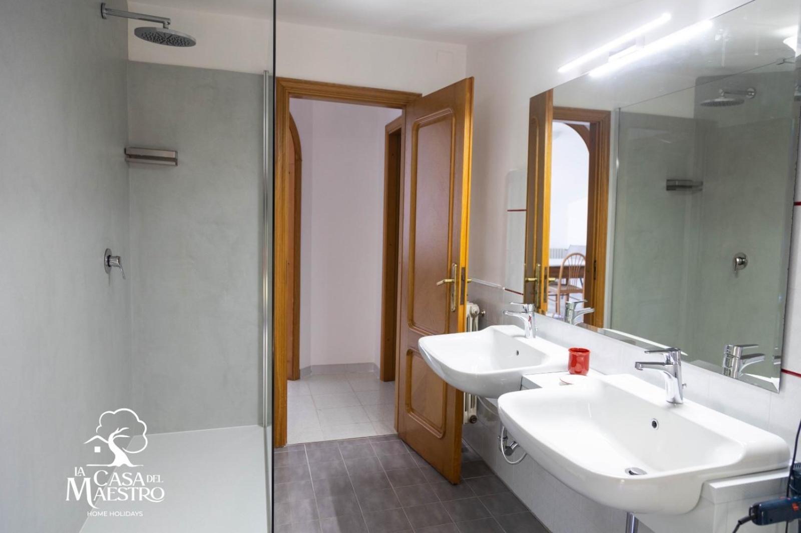 La Casa Del Maestro Attico Apartment Pisciotta Luaran gambar